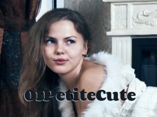 01PetiteCute
