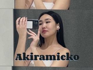 Akiramieko