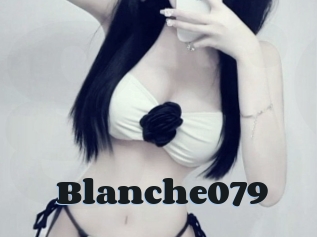 Blanche079