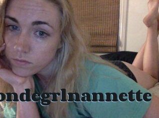 Blondegrlnannette
