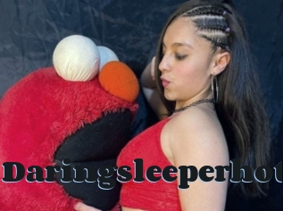 Daringsleeperhot