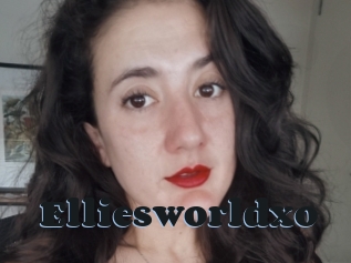 Elliesworldxo