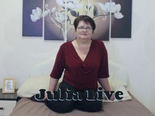 Julia_Live