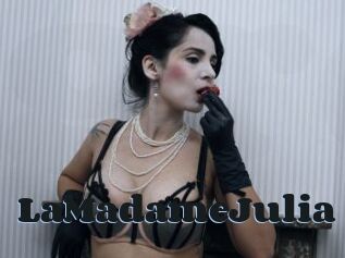 LaMadameJulia