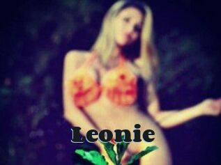 Leonie