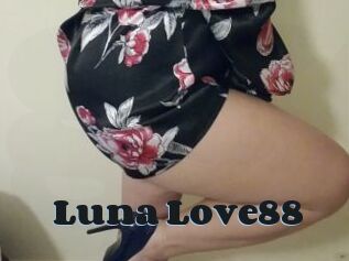 Luna_Love88