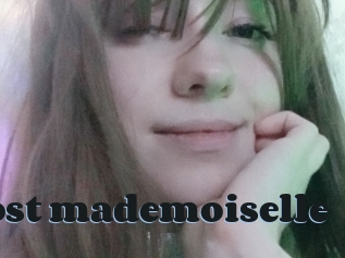 Lost_mademoiselle