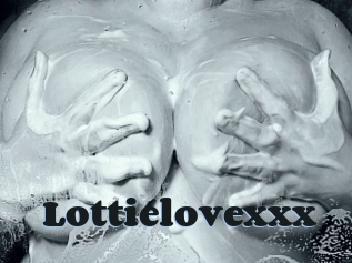 Lottielovexxx