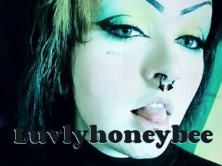 Luvlyhoneybee