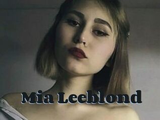 Mia_Leeblond