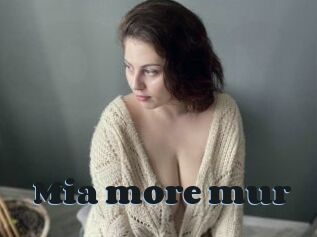 Mia_more_mur