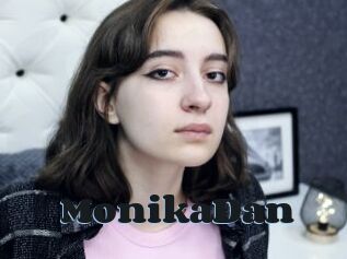 MonikaDan