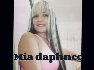 Mia_daphnee