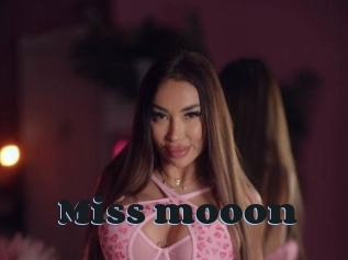 Miss_mooon