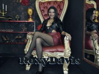 Roxy_Davis