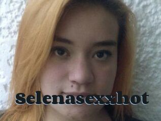 Selenasexxhot