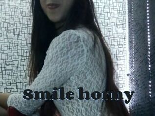 Smile_horny