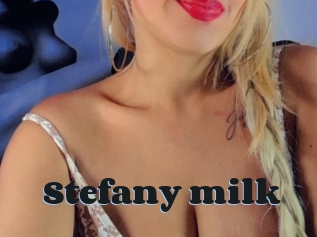 Stefany_milk
