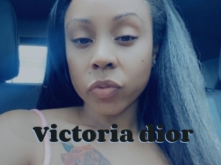 Victoria_dior