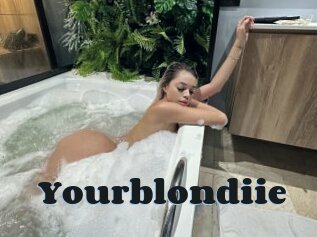 Yourblondiie